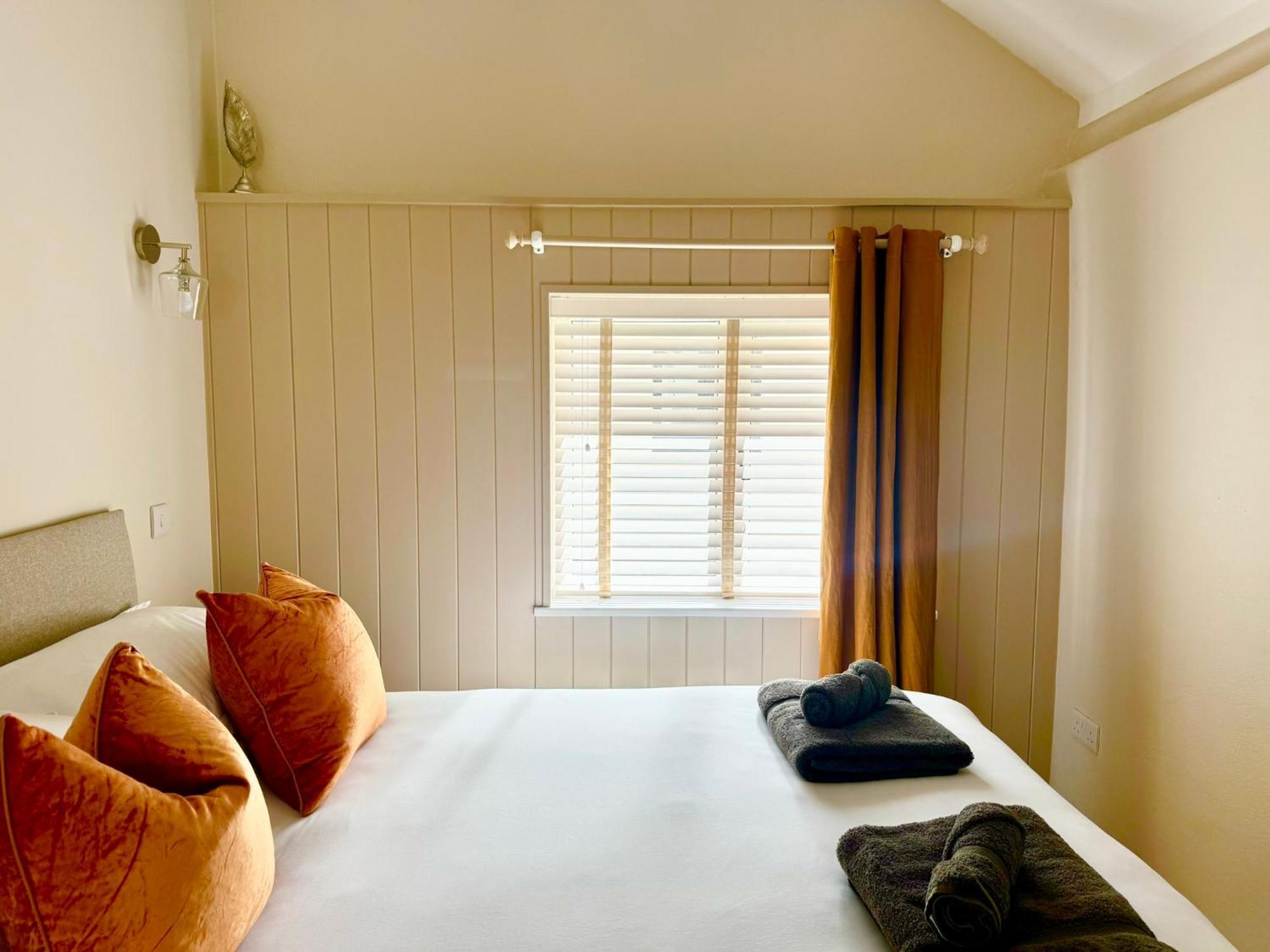Hideaway - Greenacres Estates Tenby